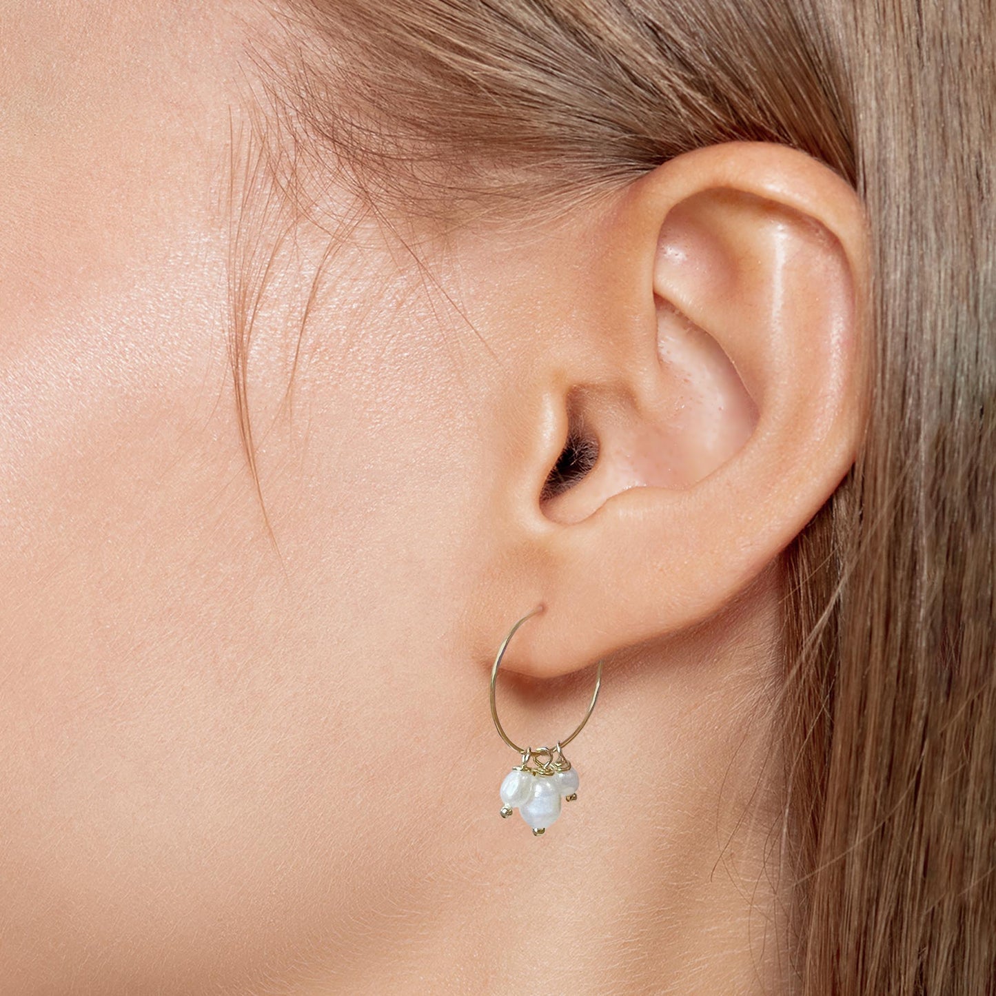 Pearl gold hoops