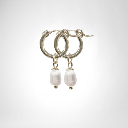 Hringlokkar með perlu