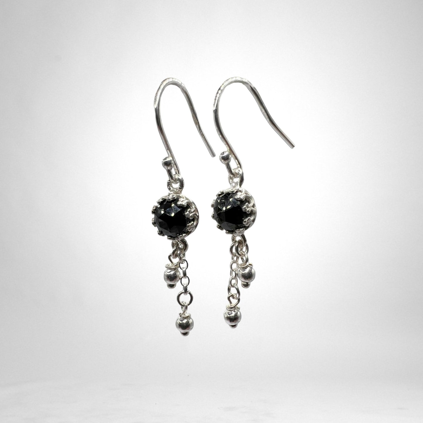 Black Spinel silver earrings